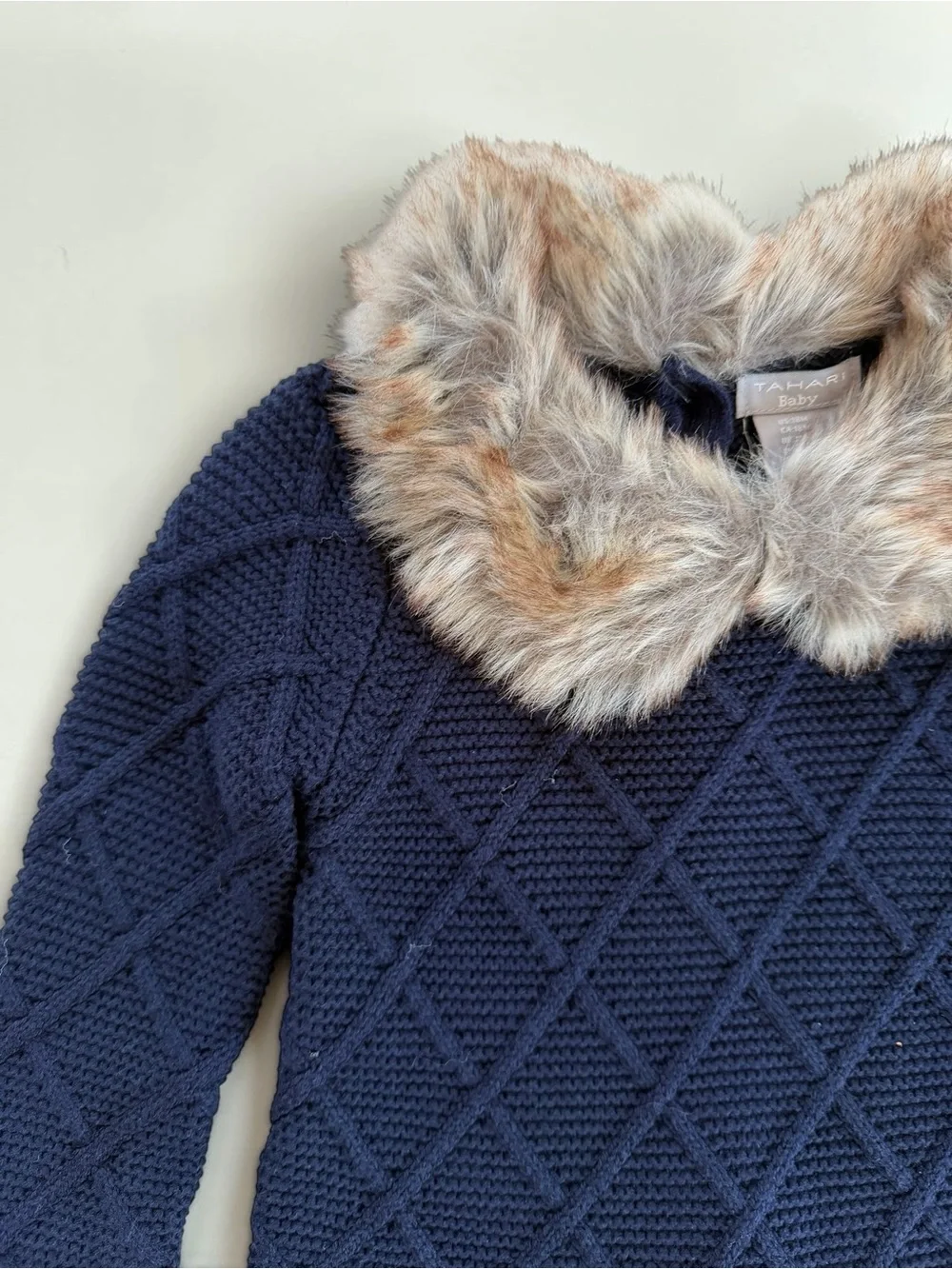 TAHARI NWT Navy Cable Knit Faux Fur Trim Collar Dress